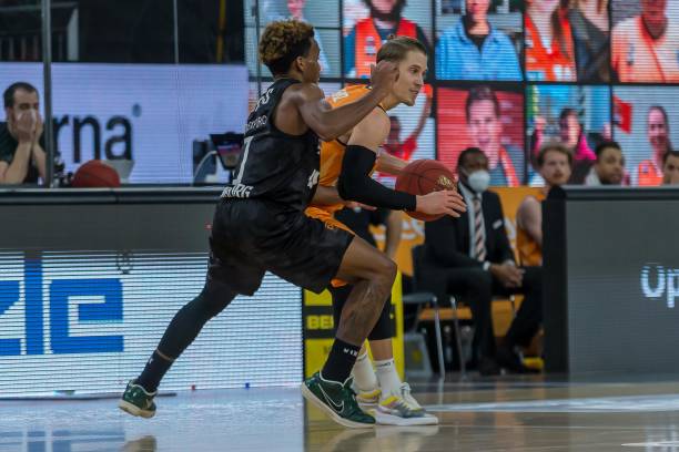 密集防守球 密集防守球