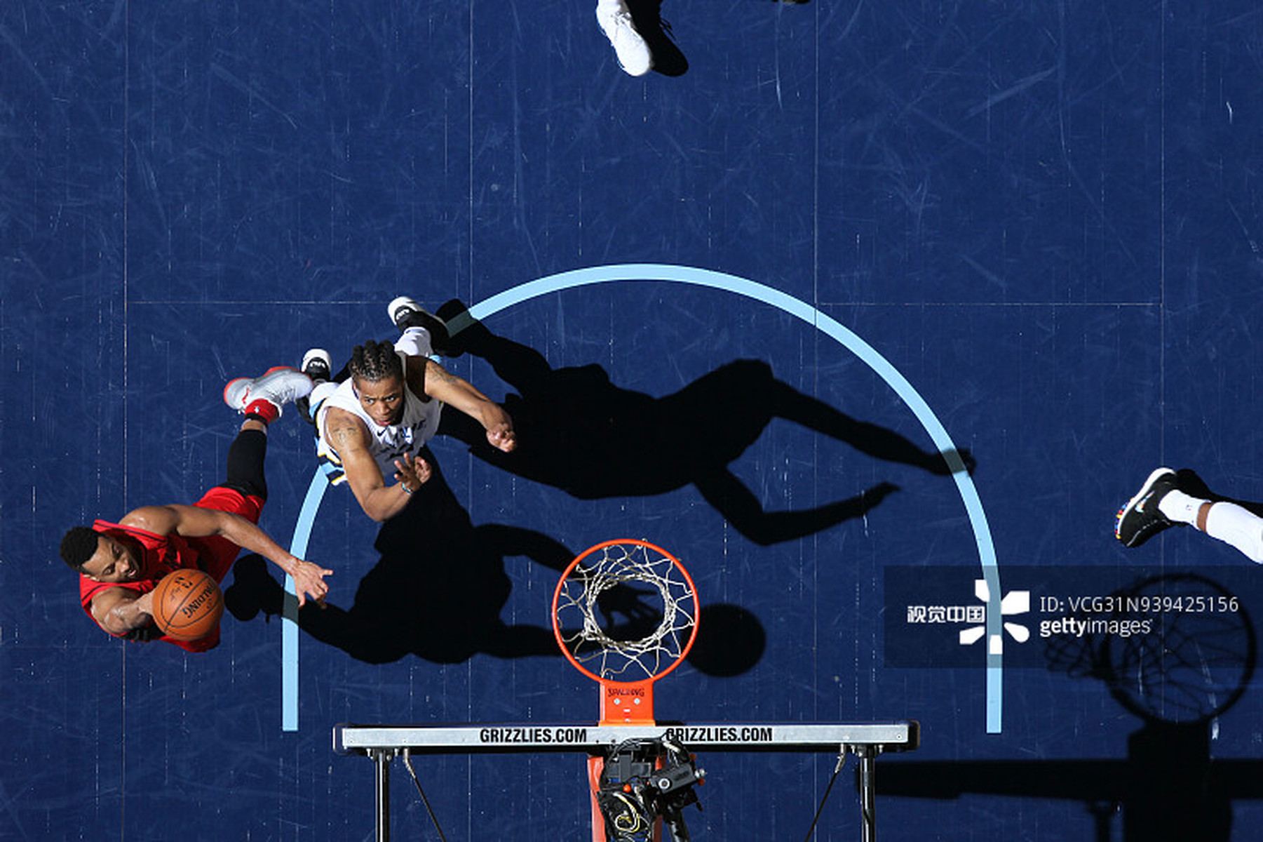 交易结构近 交易结构近